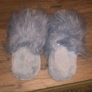 Hollister Gilly Hicks House slippers. Size S/M lightly worn.